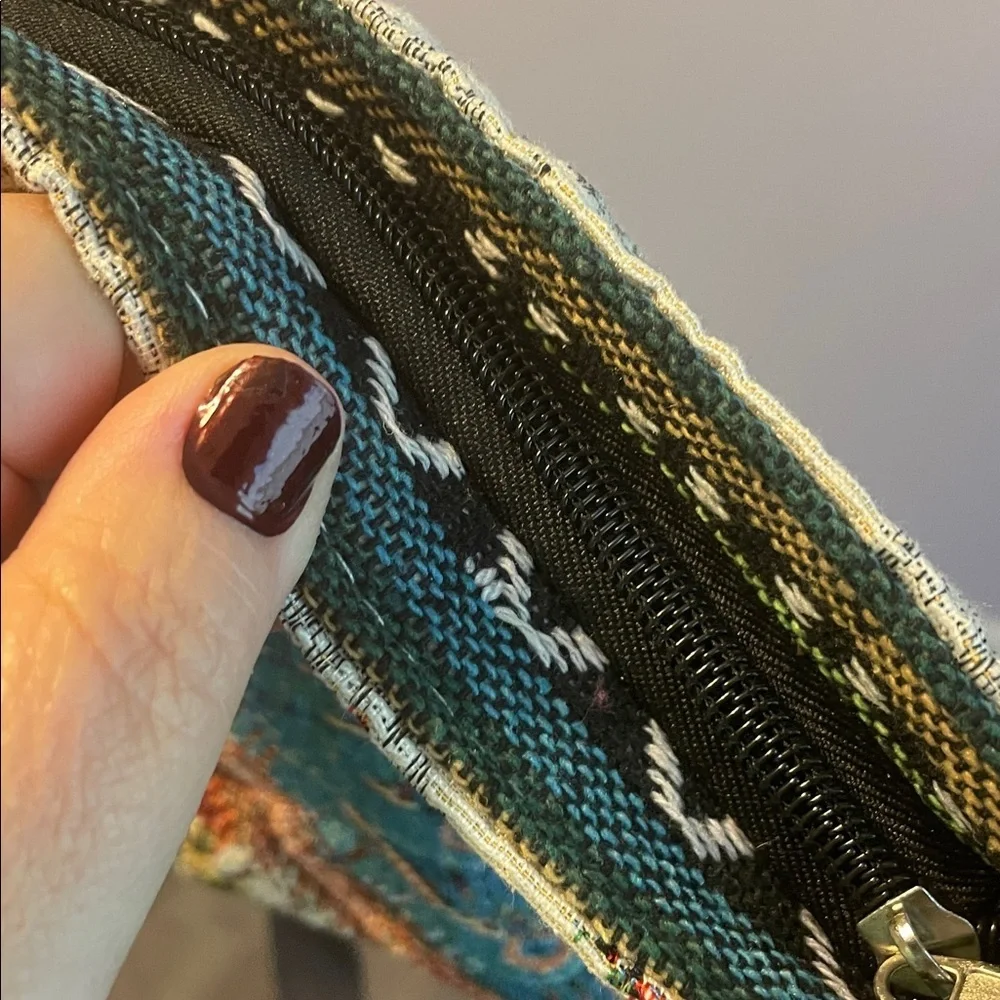 Peacock Embroidered Tapestry Crossbody Purse Bag
